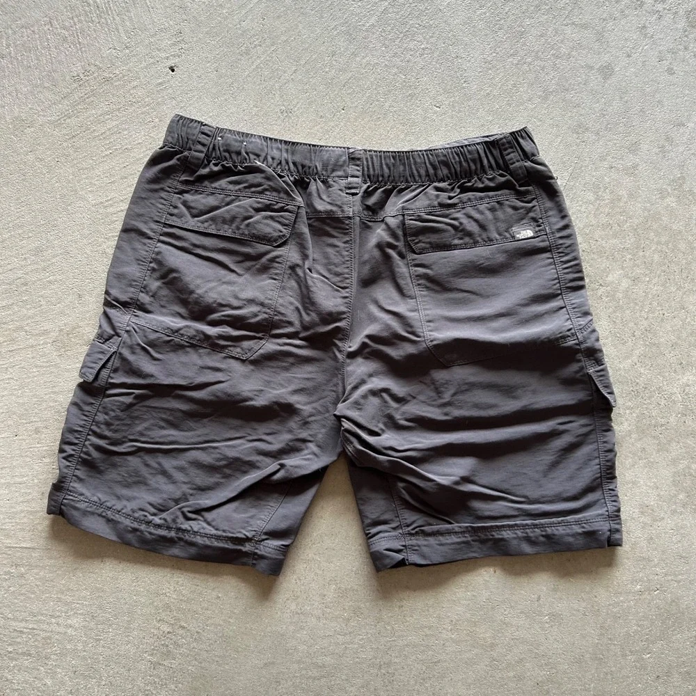 The North Face Cargo Shorts Mens‎ Large Gray Belted Outdoor Hiking